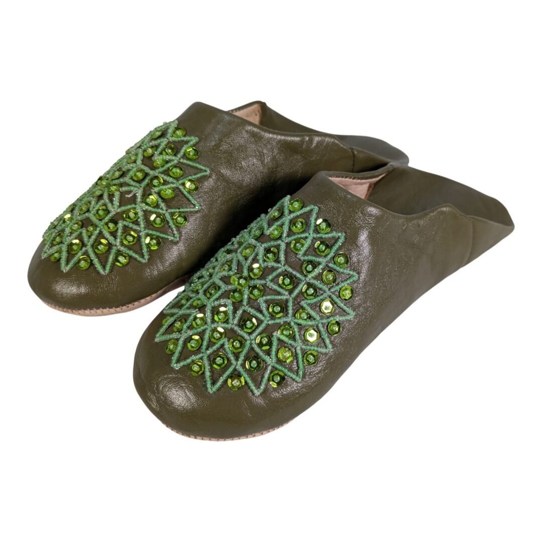 514777_52261cde-bb87-42e2-956d-58d4e5e9240a0.jpg Fair Trade Ladies Moroccan Babouche Slippers Green - Image 1