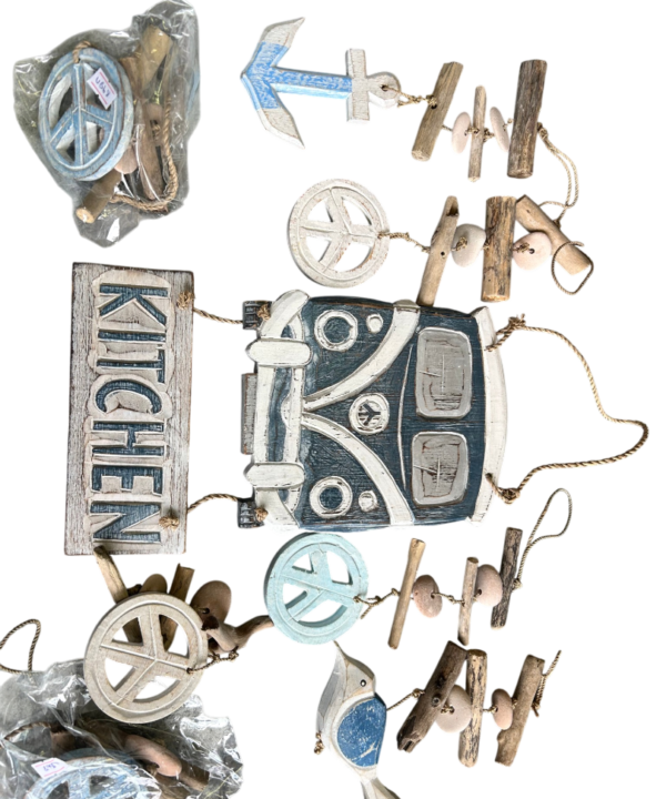 Job Lot Driftwood Wall Art Signs Campervan Om Bird Anchor Nautical Rustic Beach Decor