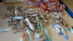 RRP384 NEW Job Lot 36 x Driftwood Wall Art Fish Boats etc Signs Mobiles - Image 4