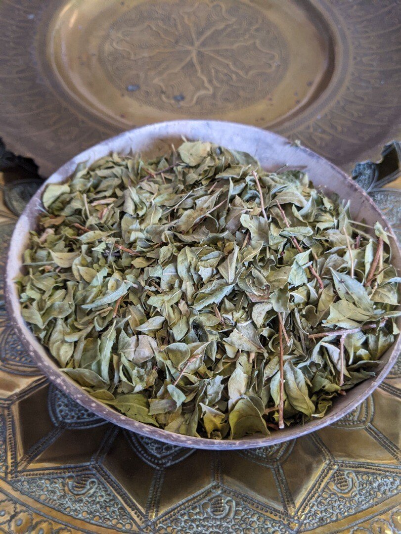 518911_f0c4b41a-74de-42d7-a2b7-50e18b38676f0.jpg 200g / 0.44lbs Genuine Moroccan Henna leaves dried RAW MATERIAL - Image 1