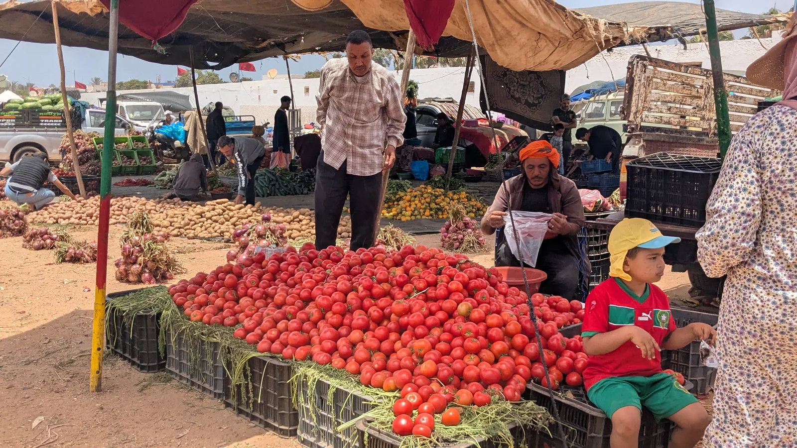 Fresh produce stalls at the Sunday market on Sidi Ifni’s former airfield