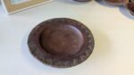 END OF LINE RRP150 Job Lot of 14 Balinese Wooden & Rattan Plates 20-29cm - Image 7